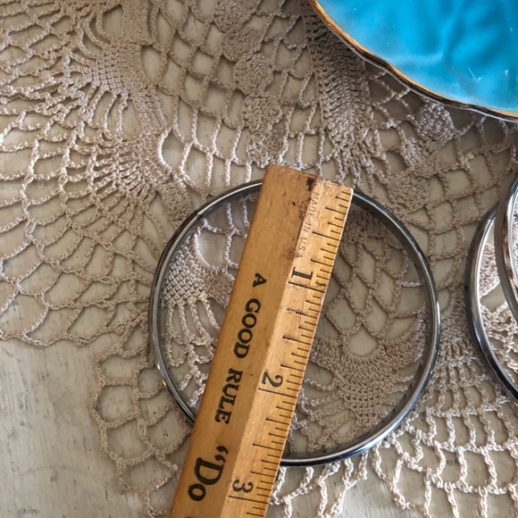 Vintage MOP Bangle Bracelet Set - Picture 6 of 7